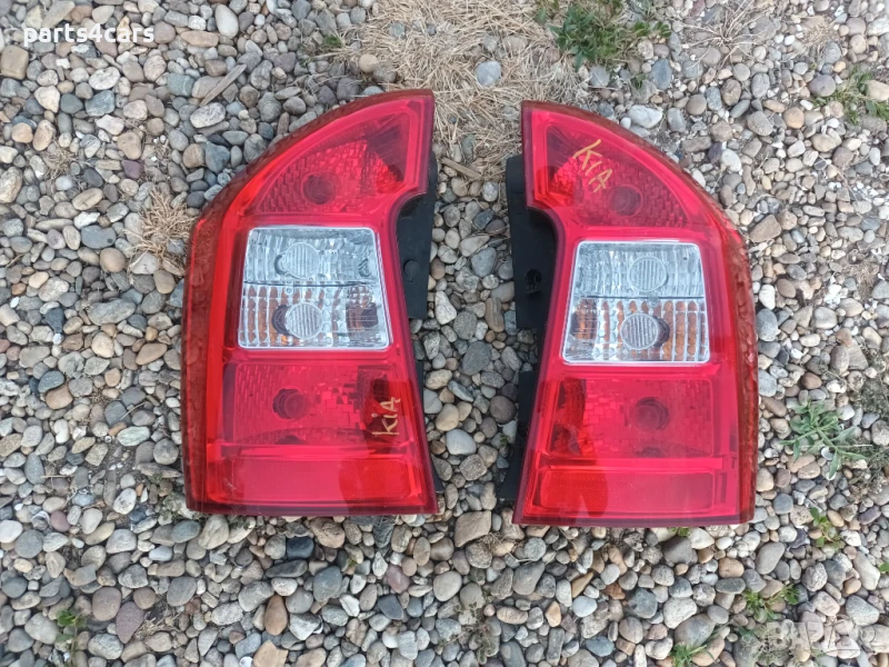 ляв и десен стоп за киа каренс кия 06 - 13 KIA CARENS, снимка 1