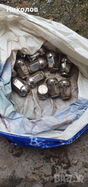 Болтове за toyota corolla auris mazda kia 20 броя, снимка 1