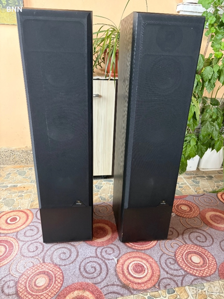 Infinity Reference 61i - ТОП състояние, снимка 1