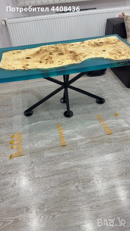 Маса от епоксидна смола и дърво, снимка 1