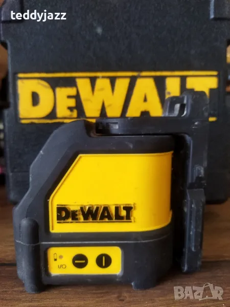 Линеен лазерен нивелир Dewalt dw088, снимка 1