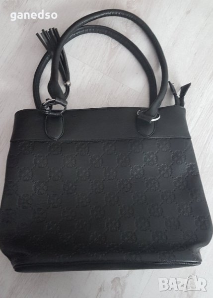 Нова,черна дамска чанта с две отделения с цип , снимка 1