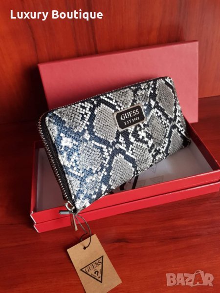 Портмоне Guess животински принт, снимка 1
