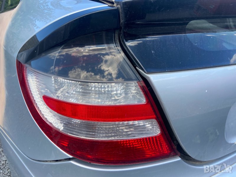 Заден ляв стоп мерцедес ц класа купе две врати 2004-2007, снимка 1