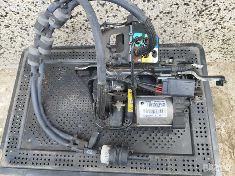 Air Suspension Compressor (Pump) Jeep Grand Cherokee 4 (WK WK2), снимка 1