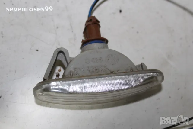 Мигач калник Фиат Панда 3 1.3D 2012-2022 Fiat Panda 3 51942933, снимка 3 - Части - 49795544