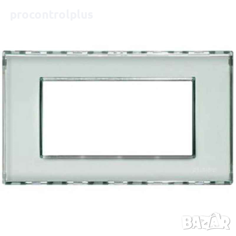 Продавам Рамка 4М Square Kristall Trasparente (KR) bticino Livinglight, снимка 1 - Други - 44635247