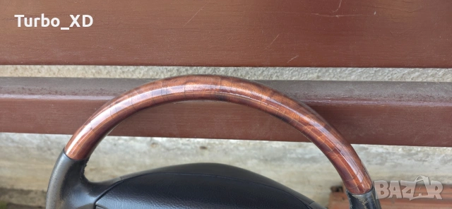 Продавам махагонов волан за BMW E38/E39/E46/E53, снимка 2 - Аксесоари и консумативи - 50197370