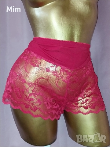 2XL Дантелен боксер с висока талия в червено, черно и бяло 