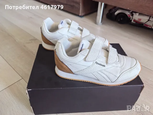 Детски маратонки Reebok, снимка 3 - Детски маратонки - 56161803