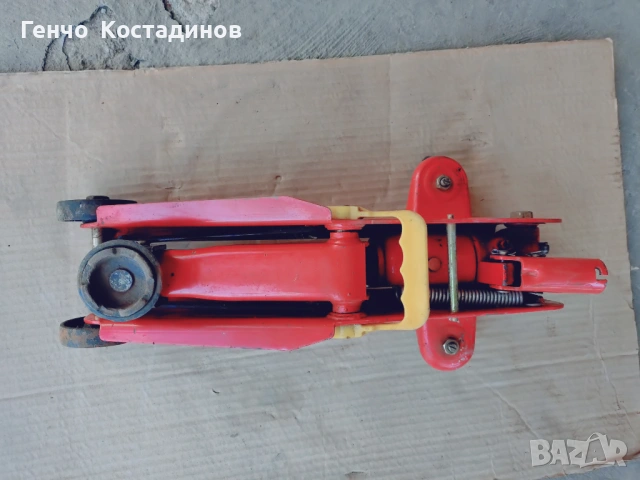 Продавам крик хидравличен тип гущер , снимка 2 - Други инструменти - 54359724