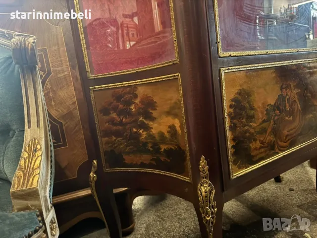 Изящна антикварна витрина , снимка 11 - Секции и витрини - 50076773