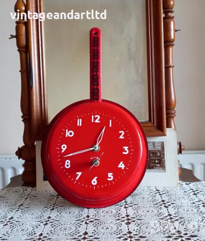 Рядък часовник Арадора, Aradora, работи, снимка 2 - Антикварни и старинни предмети - 47498006