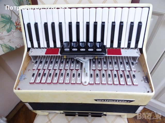 Акордеон Велтмайстер Стела 60 баса, снимка 18 - Акордеони - 52804496