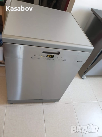 Инокс - Miele Съдомиялна - 14 Комплекта - Свободностояща - 60см, снимка 4 - Съдомиялни - 51980417