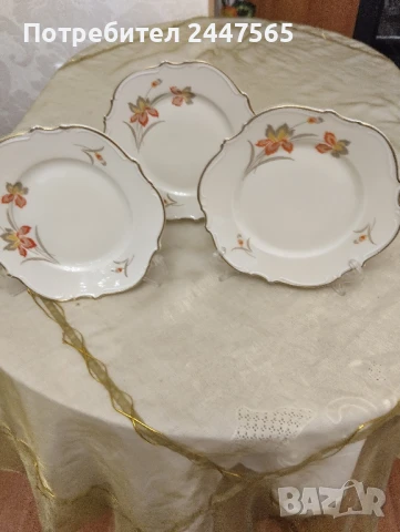 Антикварни порцеланови чинии