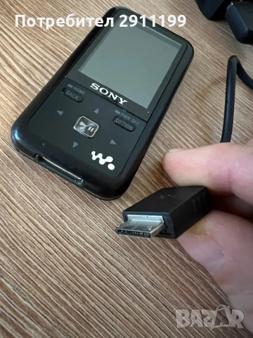 Медиа и MP3 плеър Sony, снимка 3 - MP3 и MP4 плеъри - 52104250