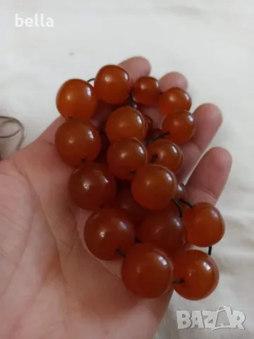 Стар руски  кехлибарен гердан с  кръгли,плътни зърна и обеци кехлибар и сребро , снимка 2 - Антикварни и старинни предмети - 47365532
