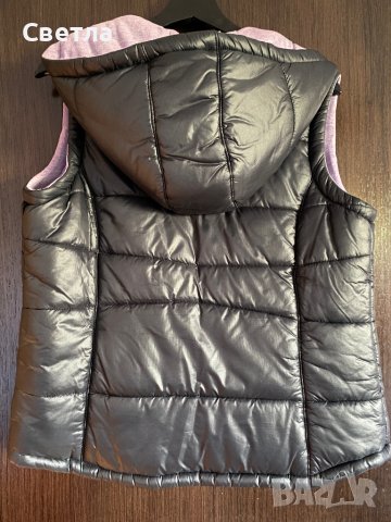 Adidas ватирана грейка, снимка 2 - Елеци - 42889502