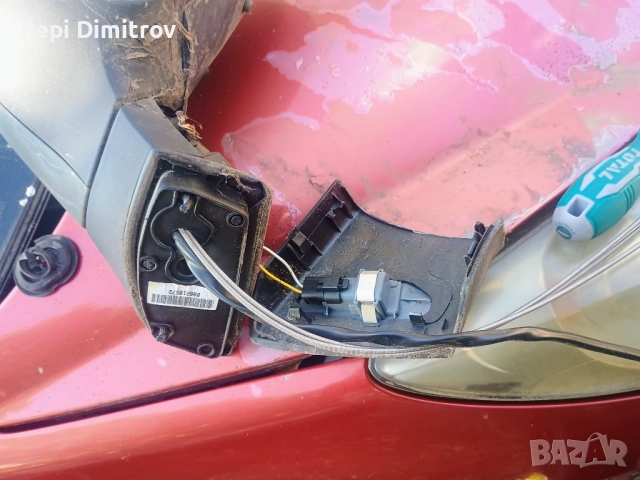 Дясно странично огледало Peugeot 207 (2006-2015, Пежо 207, снимка 3 - Части - 52120842