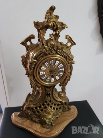 Масивен бронзов механичен френски часовник