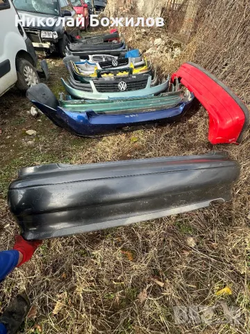 Продавам задна броня Ролвър 414 