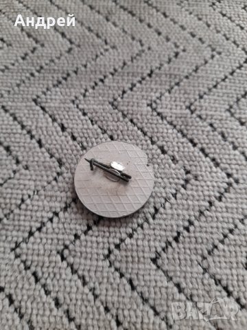 Стара значка СО Младост,Завод Спортпром, снимка 2 - Колекции - 44200363