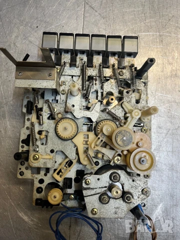 Механика от Хитачи TRK 8080e