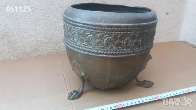 масивна бронзова саксия - римски стил , снимка 10 - Антикварни и старинни предмети - 56429472