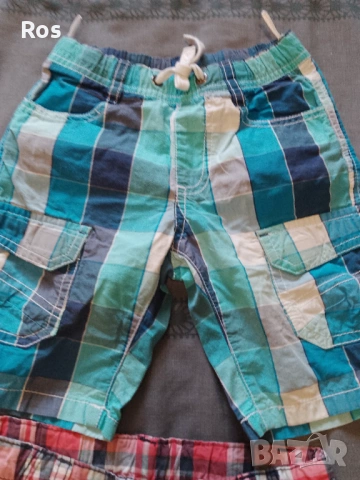 Къси панталони от 4-6 години, снимка 2 - Детски комплекти - 54090434