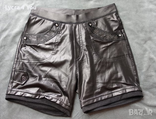 S/M къси черни кожени панталонки, снимка 5 - Къси панталони и бермуди - 37923670
