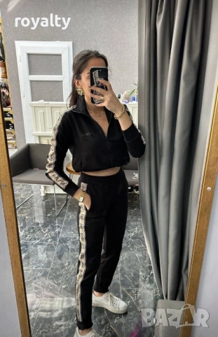 Guess дамски комплекти Два цвята, снимка 3 - Комплекти - 51742041