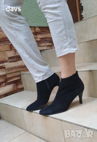 Боти - естествен велур - като нови, снимка 6 - Дамски боти - 50490318