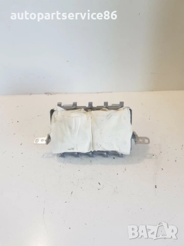 Част за табло за Toyota Corolla Verso 2.2 D4D (2007)