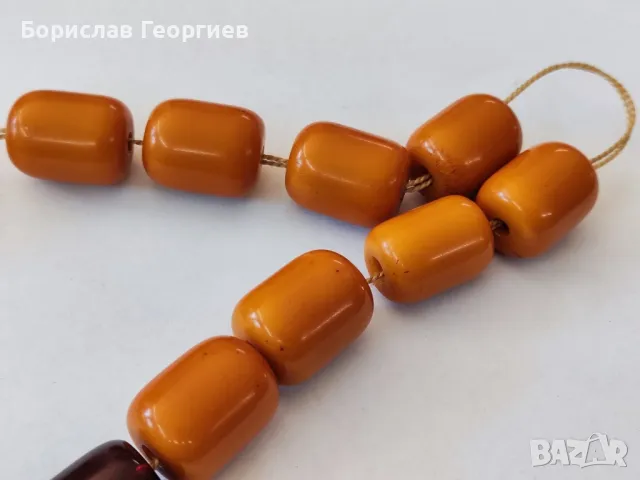 Стара броеница бакелит кехлибар, снимка 4 - Антикварни и старинни предмети - 50281879