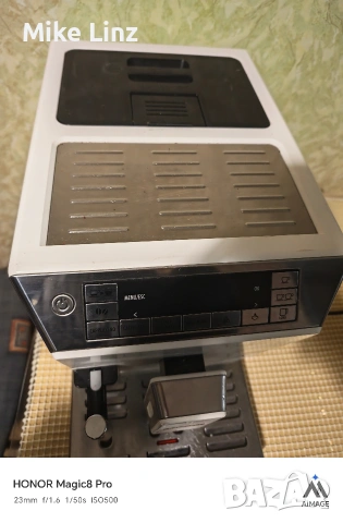 Delonghi Eletta top Caouchino, снимка 3 - Кафемашини - 54089496