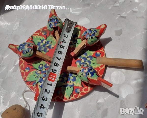 Механични играчки: стара механична играчка, с зайци, кълвящи дървени пиленца, мечета, снимка 6 - Антикварни и старинни предмети - 48649640