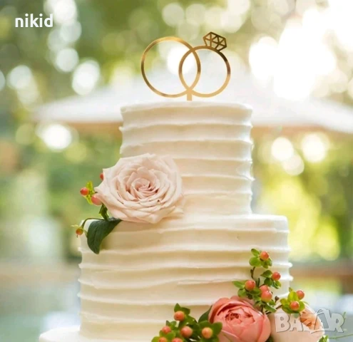 сватбени халки халка пръстени сватба годеж годежни златен пластмасов топер за торта украса декор 