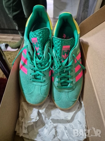 Adidas N40 1/3, снимка 2 - Маратонки - 52018505