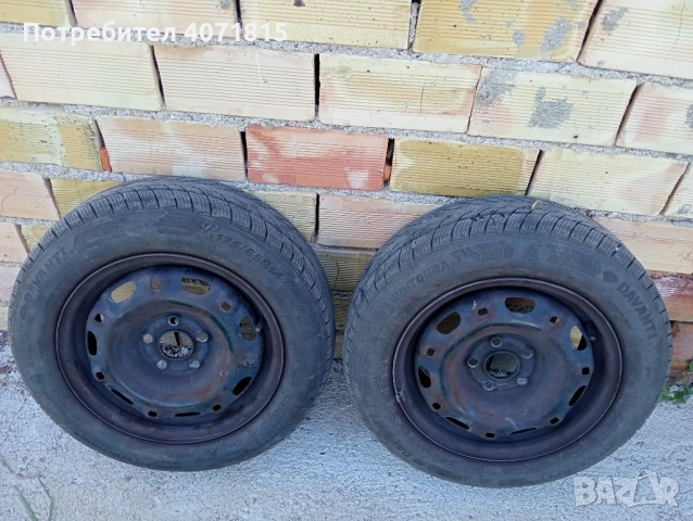 2 броя зимни гуми с джанти 