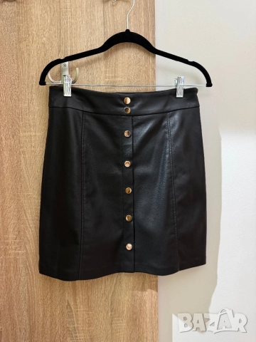 Дамска кожена пола 