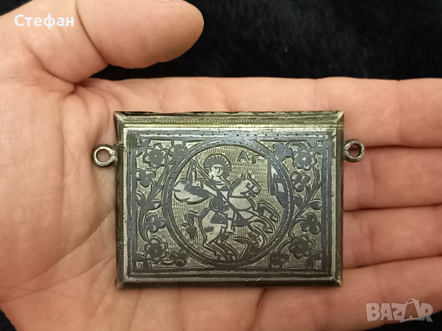 Възрожденска Сребърна Мощехранителница НИЕЛО 19и Век носия, снимка 2 - Антикварни и старинни предмети - 44558864