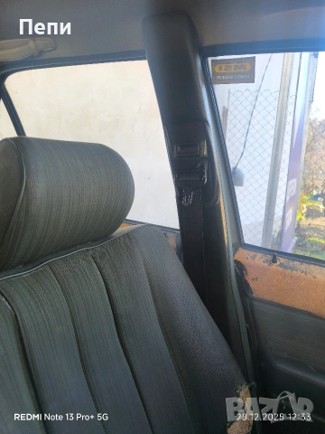 Салон за Мерцедес 124 зелен, снимка 2 - Части - 53102875