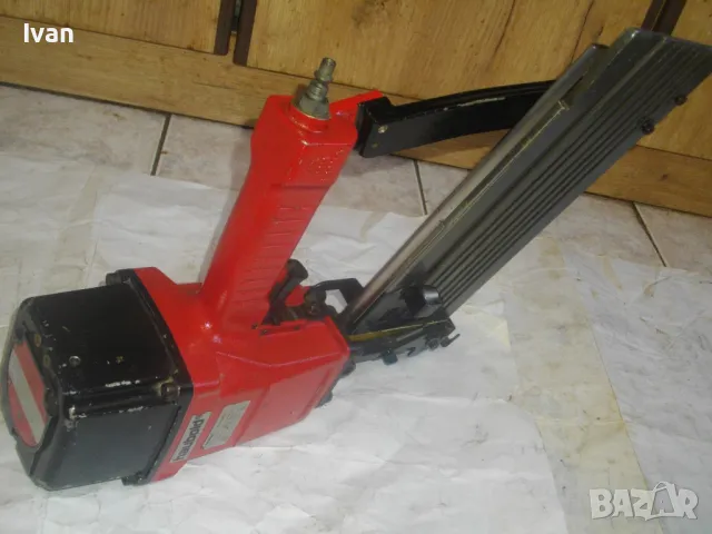 HAUBOLD PN91120 СТРОИТЕЛЕН ПНЕВМАТИЧЕН ТАКЕР за скоби 65-120мм Промишлен Индустриален Немски ОТЛИЧЕН, снимка 11 - Други инструменти - 47351769