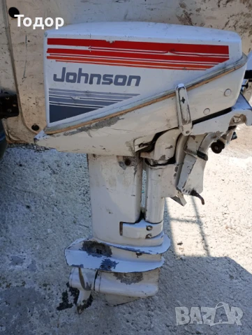 Продавам извънбордов д-л Johnson 10HP, 2т, къс ботуш, в добро състояние, внос от Италия, снимка 4 - Воден транспорт - 50695837