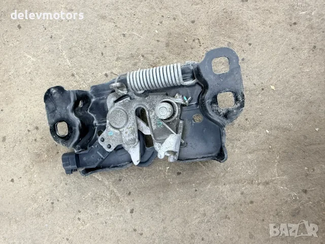 68249962AA брава преден капак с датчик за Jeep Grand Cherokee WK2 3.6i, снимка 3 - Части - 56140410