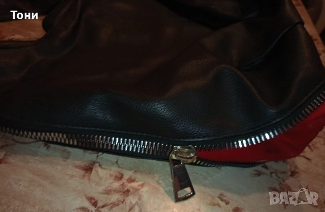 Нова Кожена Дамска Чанта с Два Странични Ципа , снимка 9 - Чанти - 52418703