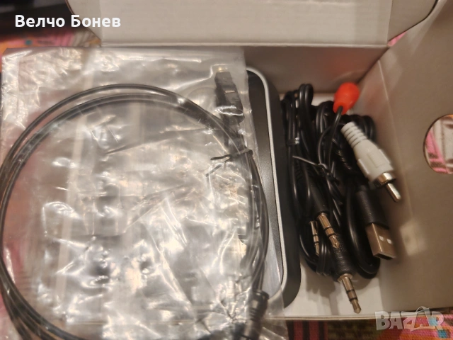 BT17 Wireless Streaming Box 3‑in‑1 – трансмитер, приемник, bypass, снимка 2 - Друга електроника - 53014002
