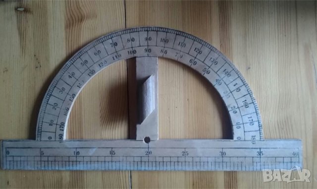 Стар учителски дървен транспортир, снимка 3 - Други ценни предмети - 36684805