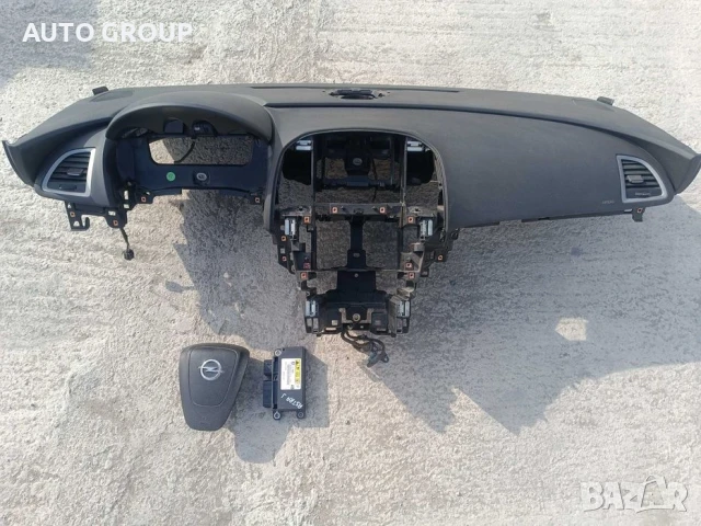 Табло с аербег за Опел Астра 2013г / Opel Astra J - airbeg